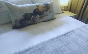 Garsfontein Bed And Breakfast